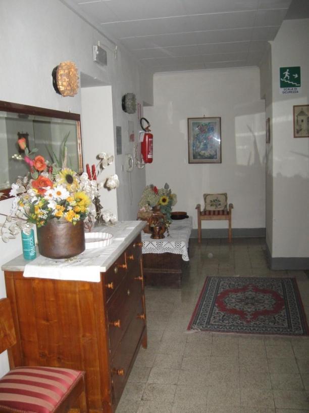 Albergo Ristorante Guidi Пістоя Екстер'єр фото
